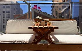 Atina Apartment, City Centre Budva ,Luxurious, Bright, Parking
